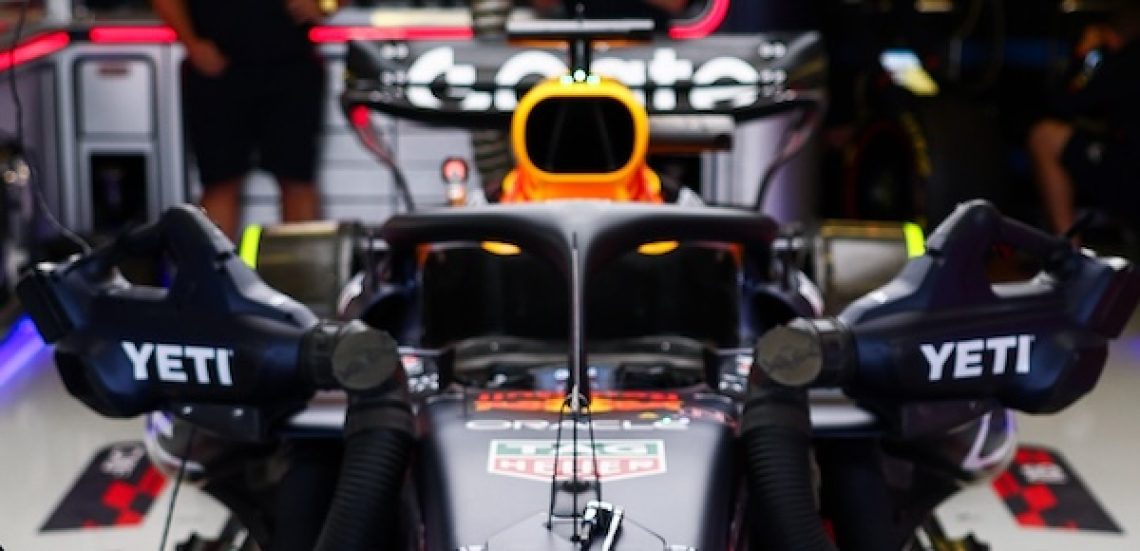 Red Bull F1-bolide met HANS Red Bull Racing