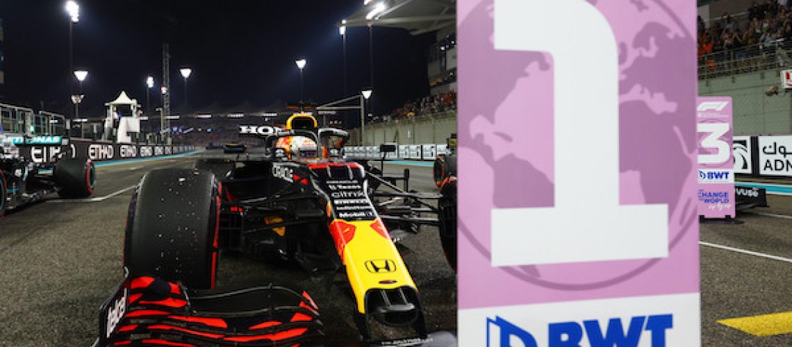 rand borduurwerk Inspecteren Max Verstappen kiest voor startnummer 1: "Misschien mijn enige keer met dit  magisch nummer" - F1journaal.be - Dagelijks Formule 1 nieuws